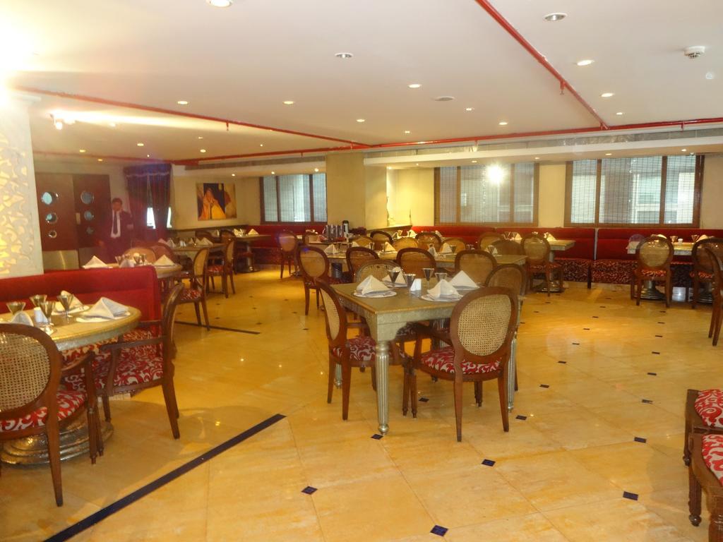 Ohris Banjara Hotel Hyderabad Ngoại thất bức ảnh